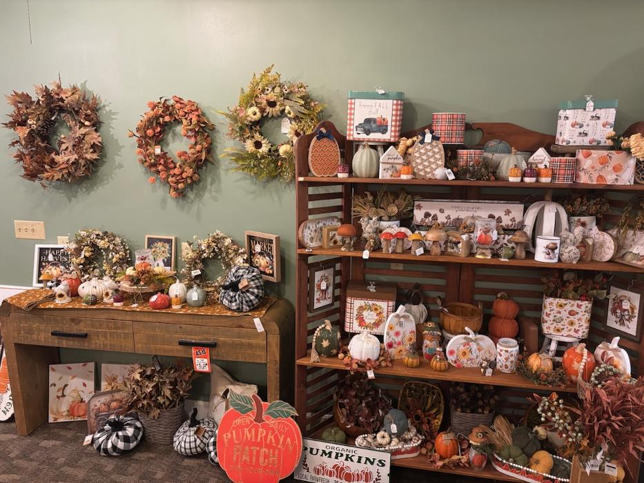 Crowl Interiors & Furniture Image