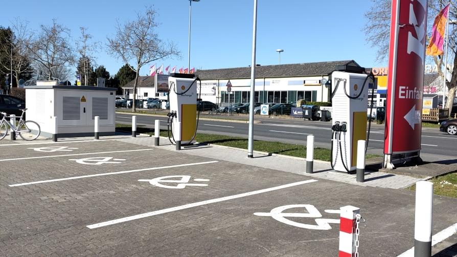 Shell Recharge Charging Station, Boelckestraße in Wiesbaden