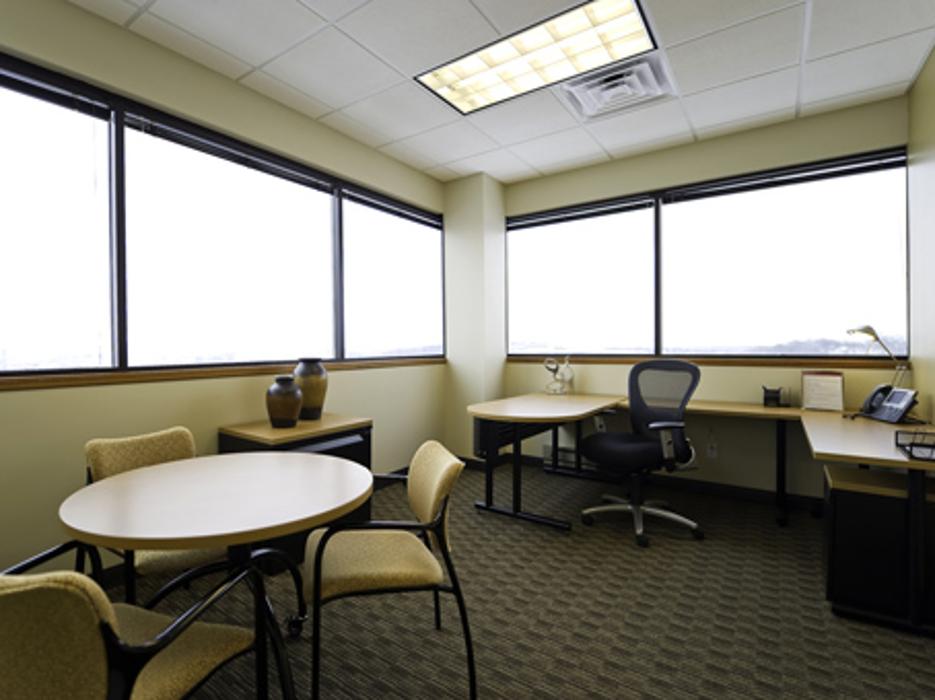 Regus - Wisconsin, Middleton Greenway - Middleton, WI