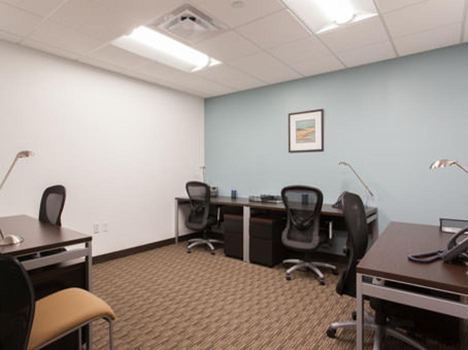 Regus - Connecticut, Windsor - 360 Bloomfield - Windsor, CT