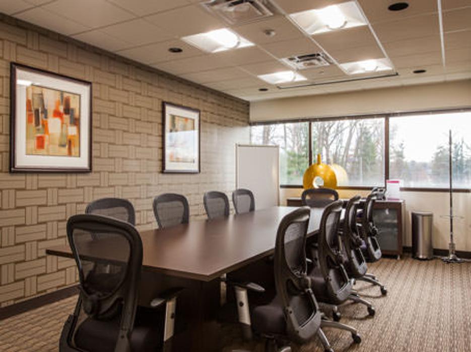 Regus - Connecticut, Windsor - 360 Bloomfield - Windsor, CT