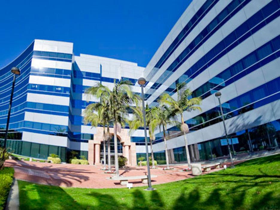 Regus - California, El Segundo LAX - Continental Grand - El Segundo, CA