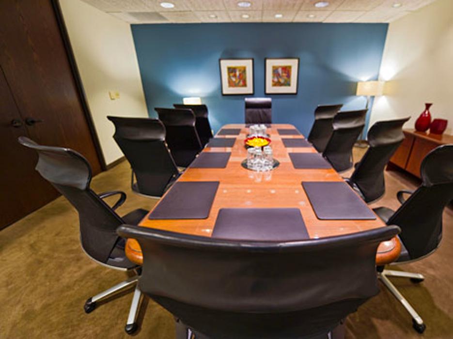 Regus - Illinois, Northbrook - One Northbrook Place - Northbrook, IL