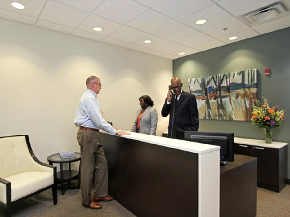 Regus - Georgia, Fayetteville - Main Street Office Center - Fayetteville, GA
