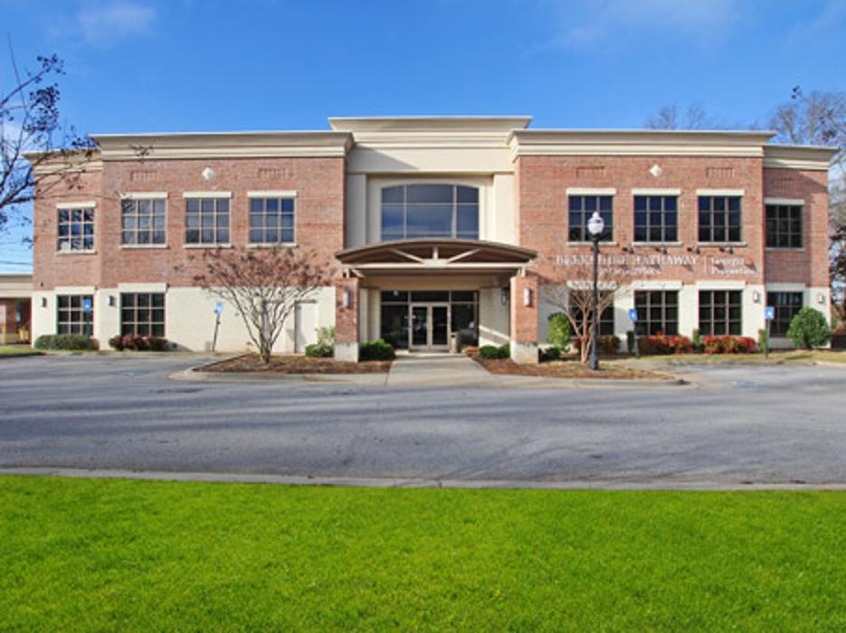 Regus - Georgia, Fayetteville - Main Street Office Center - Fayetteville, GA
