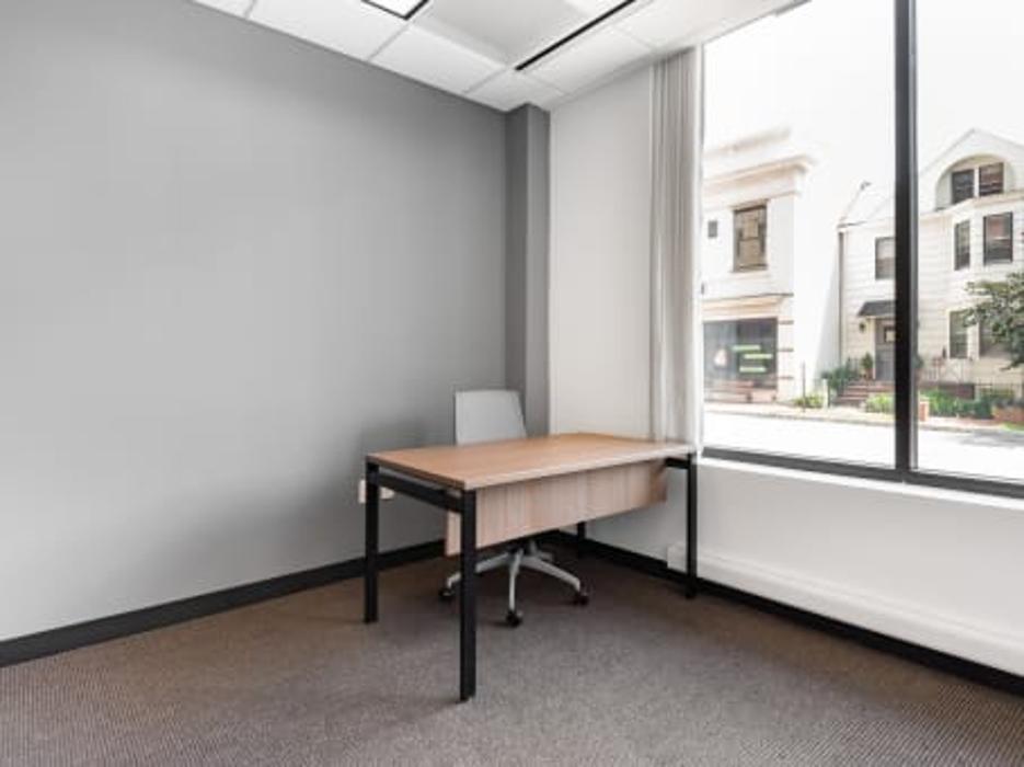 Regus - Montclair