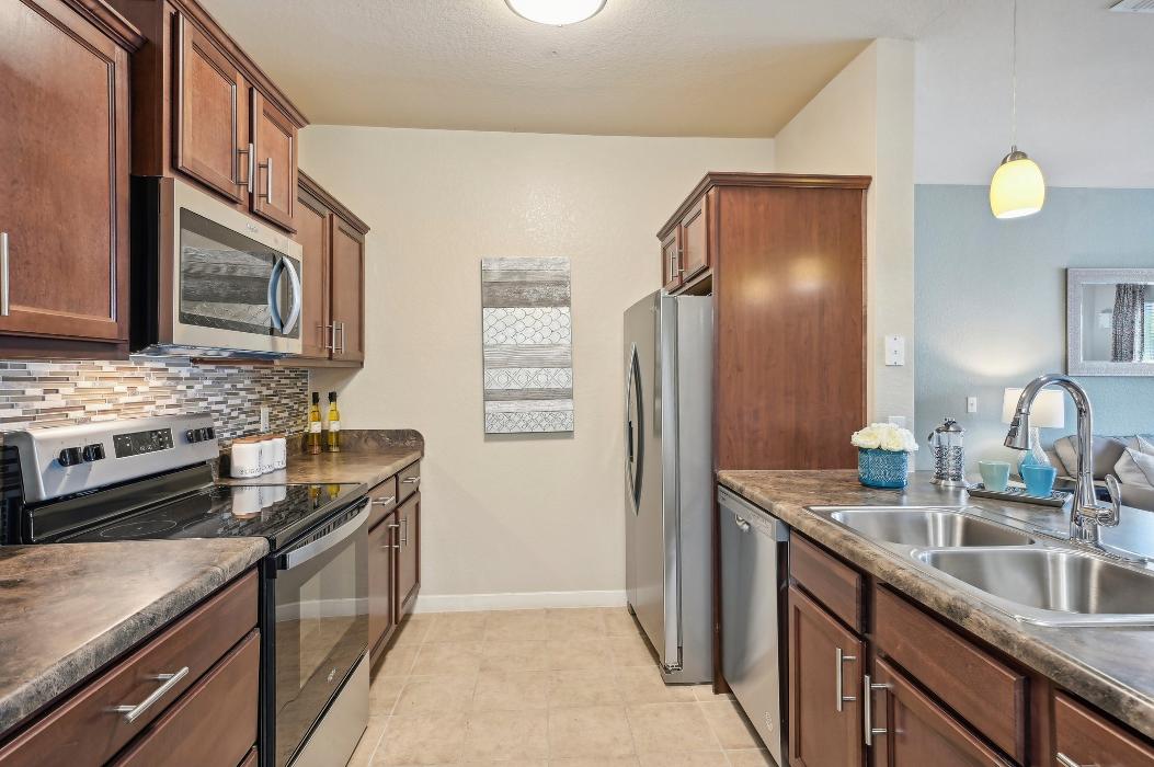 Coventry Park Apartments - Jacksonville, FL