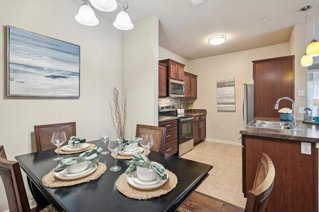 Coventry Park Apartments - Jacksonville, FL