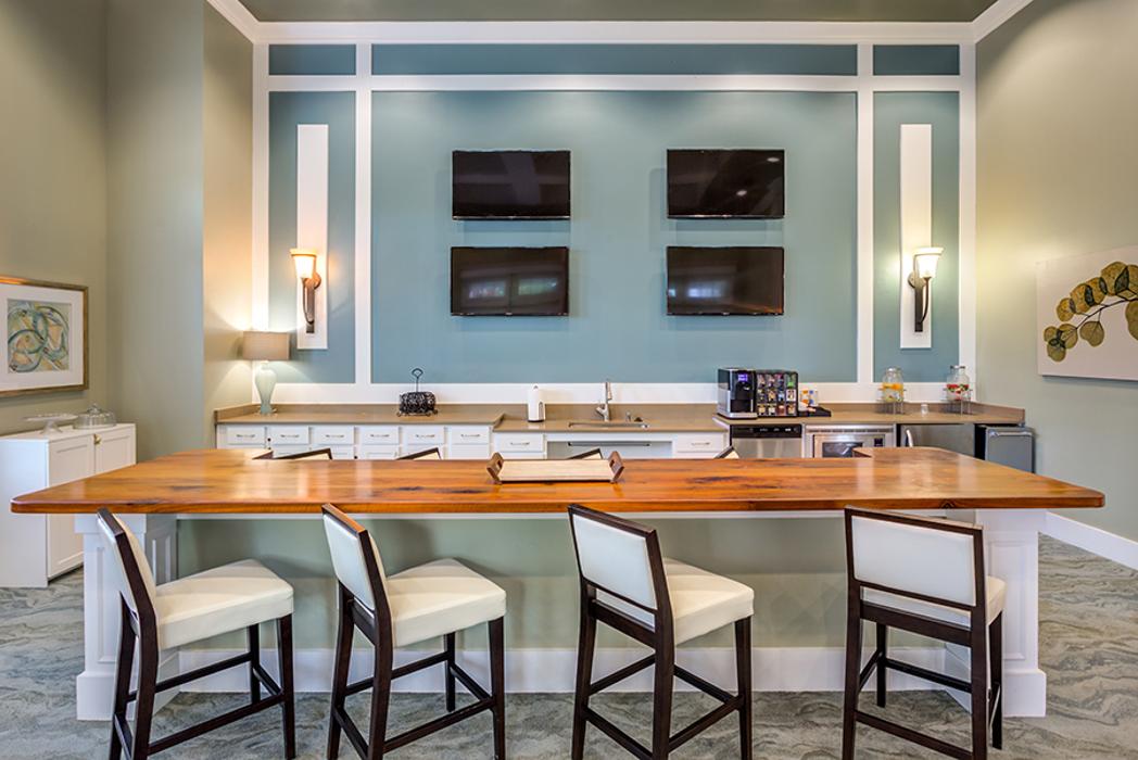 Coventry Park Apartments - Jacksonville, FL