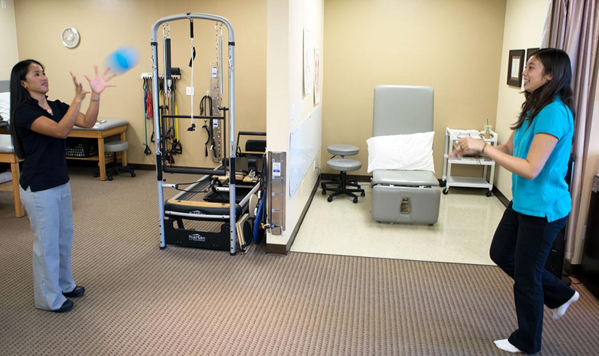 University Foot and Ankle Institute, Sherman Oaks - Sherman Oaks, CA