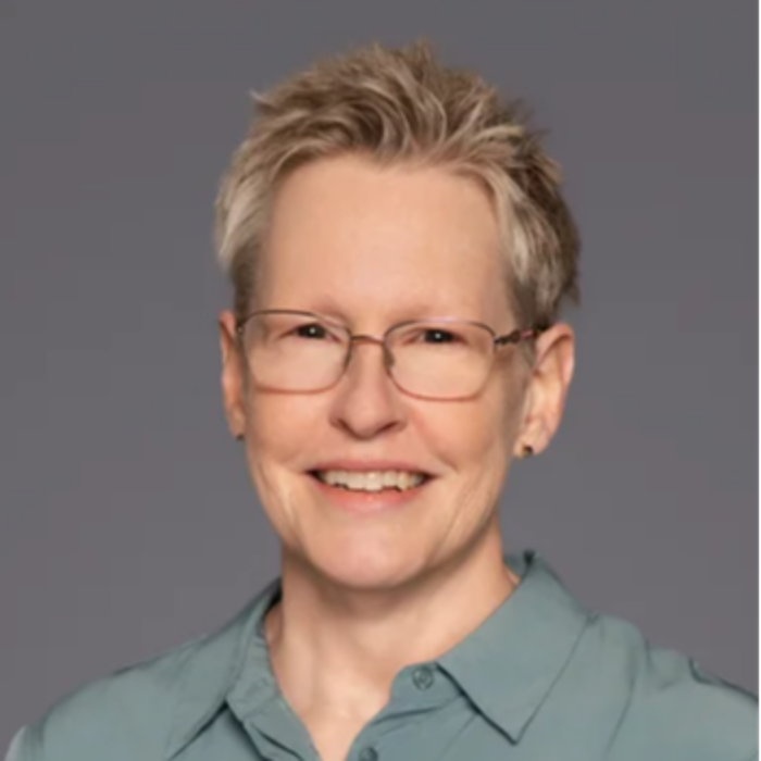 Lora Yeager-Smith, DPM