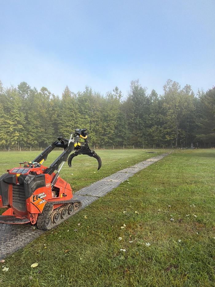 Anstaett's Tree Service Image