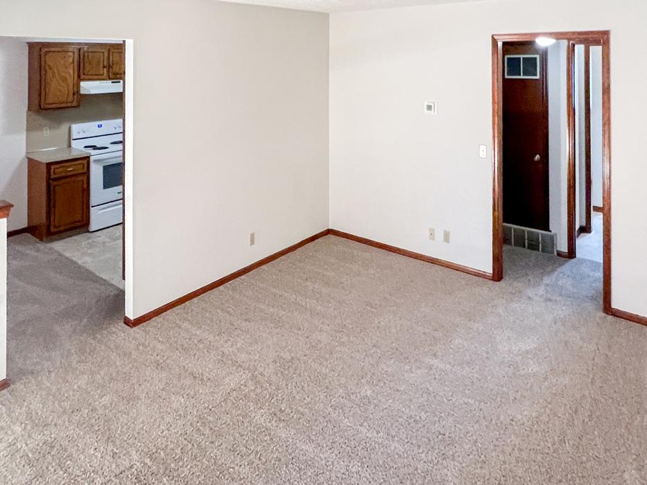 Behm Apartments - Elkhorn, NE