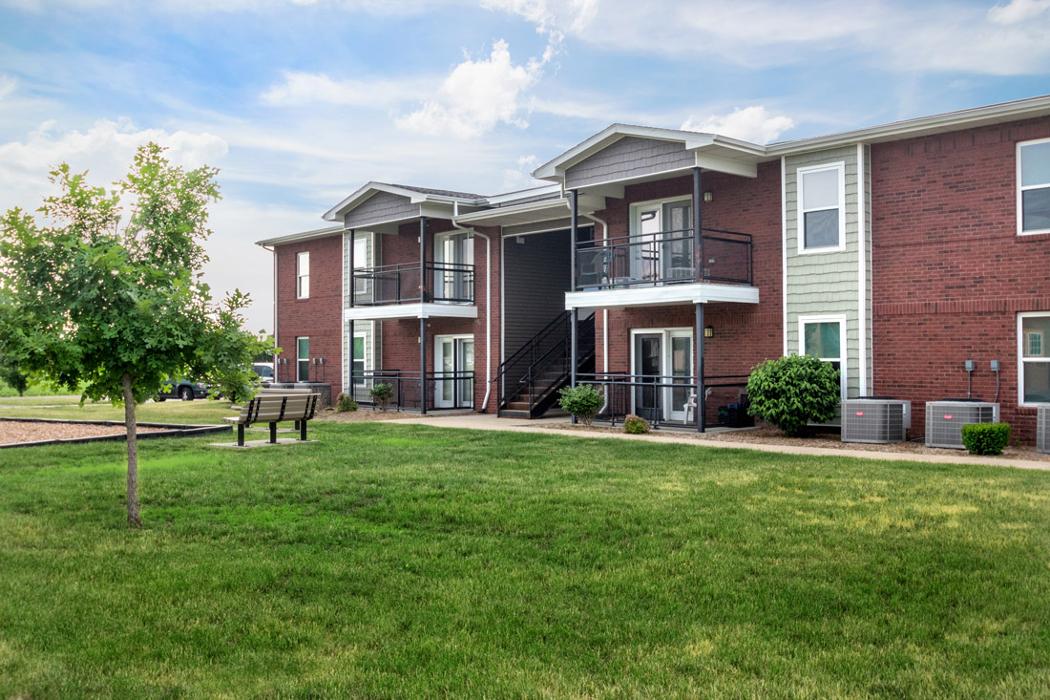 Bluff Apartments - Fort Madison, IA