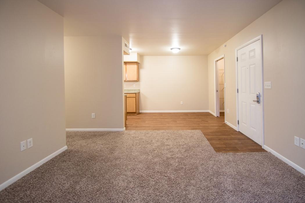 Bluff Apartments - Fort Madison, IA