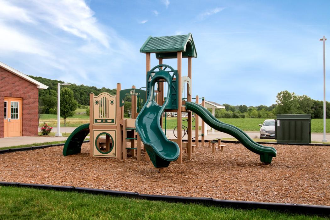 Bluff Apartments - Fort Madison, IA