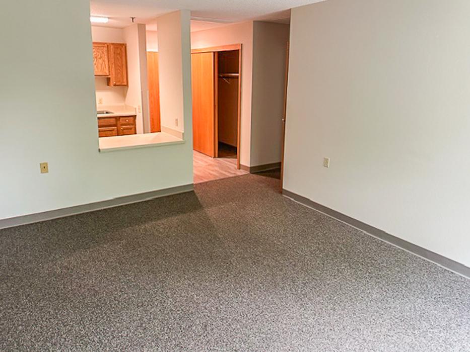 Hershey Manor - Muscatine, IA