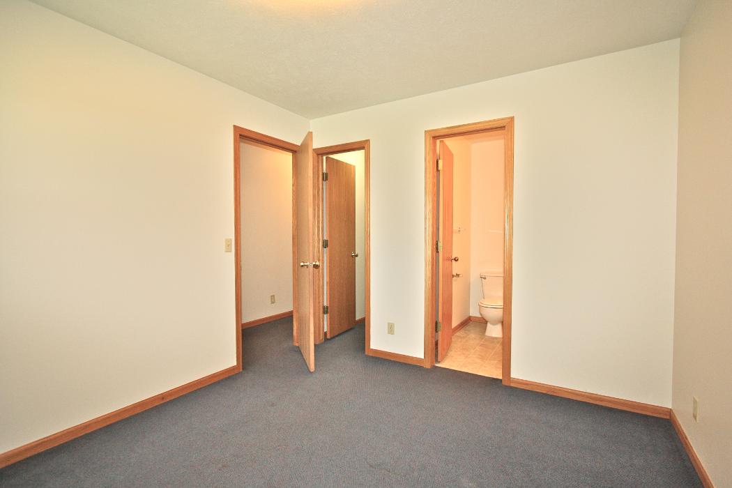West Garfield Place Apartments - Lincoln, NE