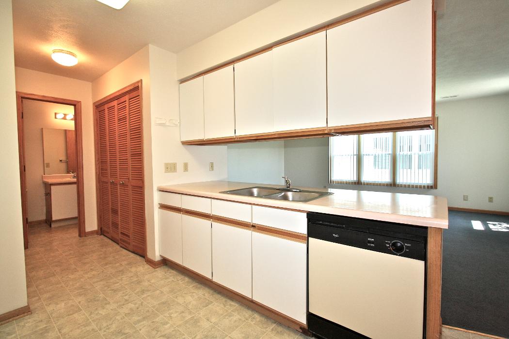 West Garfield Place Apartments - Lincoln, NE