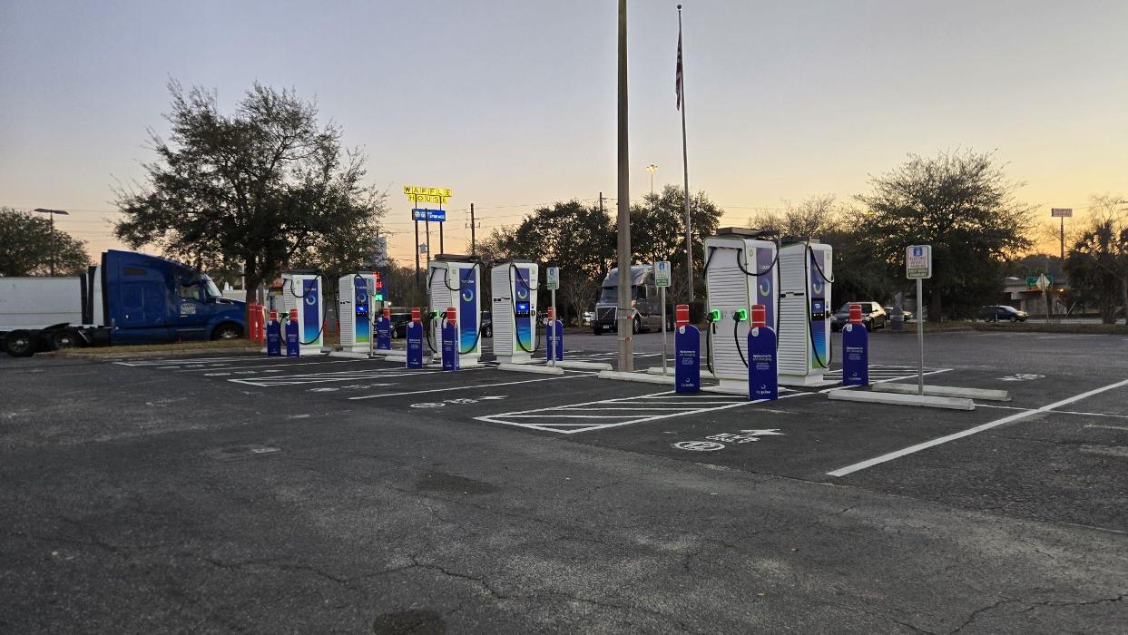 bp pulse Charging Station - St. Johns, FL