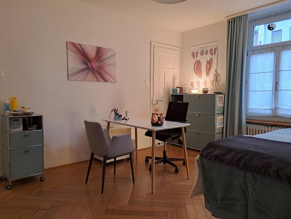 TCM am Zürichsee, Glärnischstrasse in Wädenswil