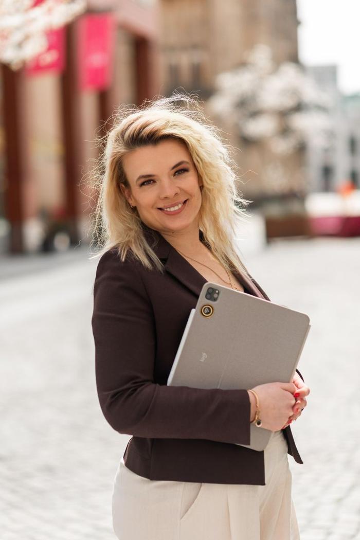 ERGO Versicherung Anastasia Dudarev, Fürstenstraße in Chemnitz