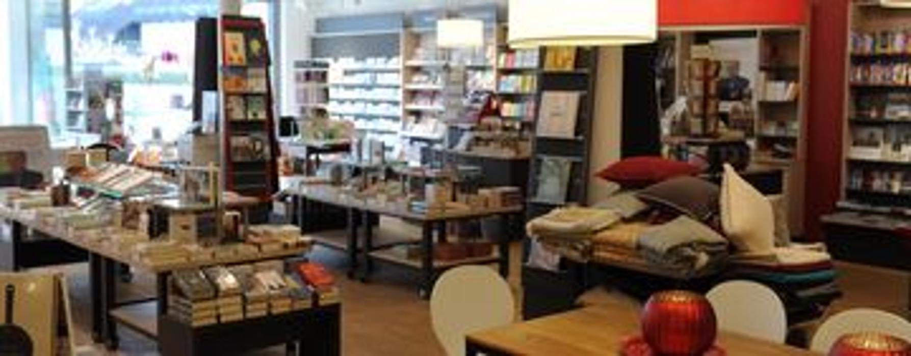 Buchhandlung Isartal Pullach, Johann-Bader-Straße in Pullach im Isartal