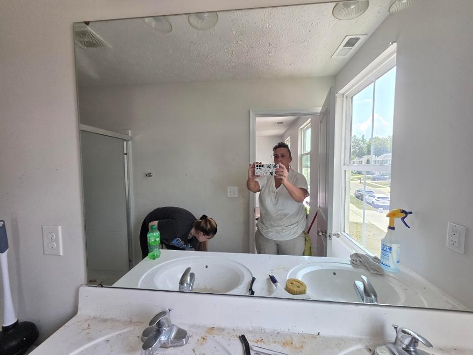 Professional Cleaning by Jamie - Amelia, OH