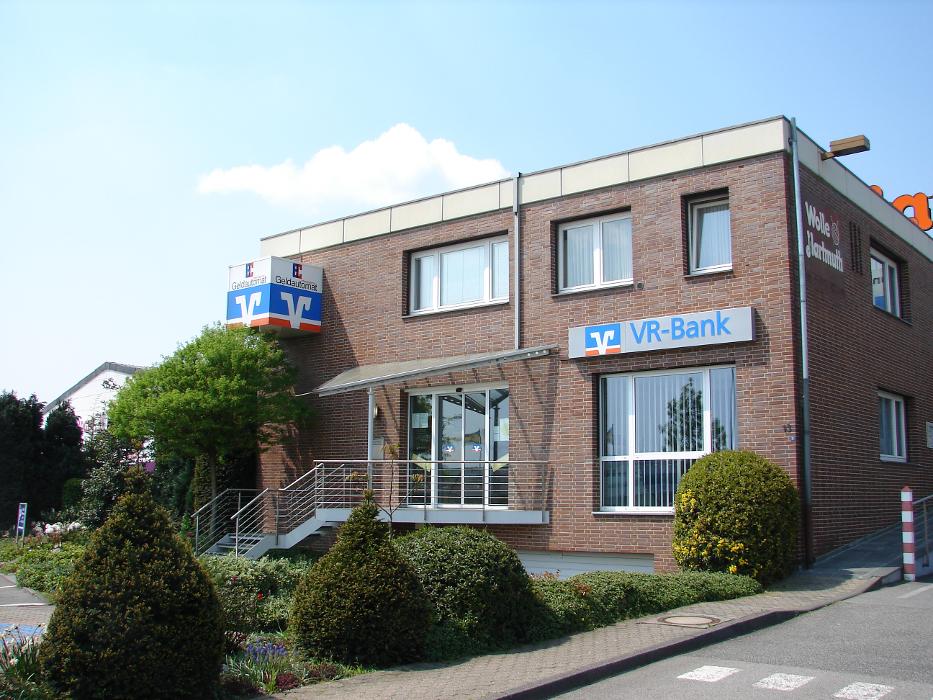 Volksbank im Rheinland eG, SB-Standort Aachener Kreuz, Schumanstraße in Würselen