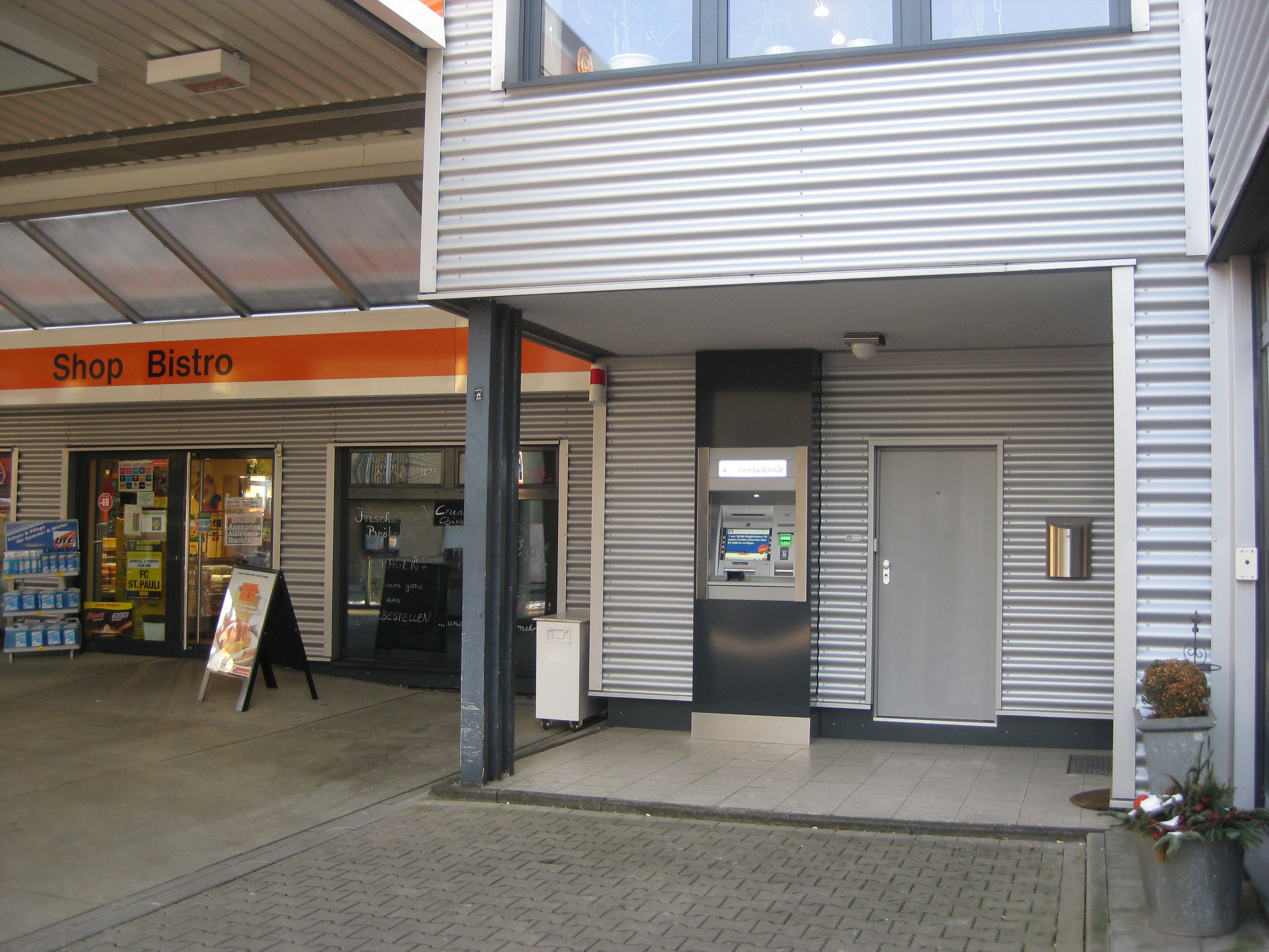 Vr Bank Eg Region Aachen Geldautomat Baesweiler Bft Tankstelle