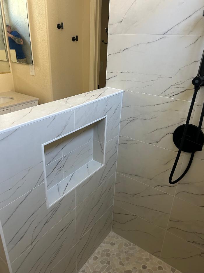 Thiel Construction Image