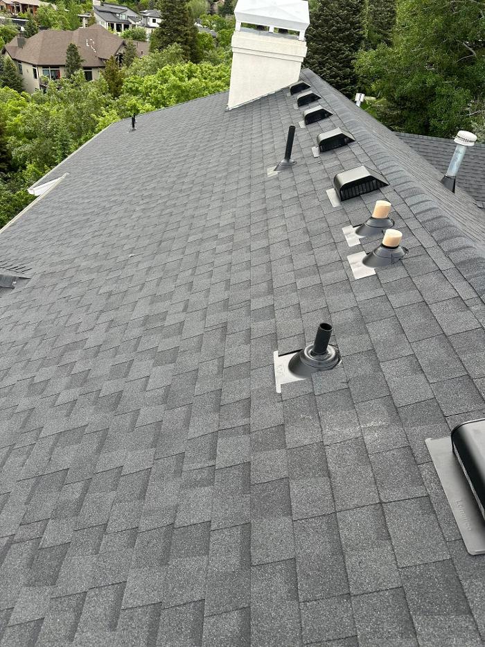 A&A Roofing Image