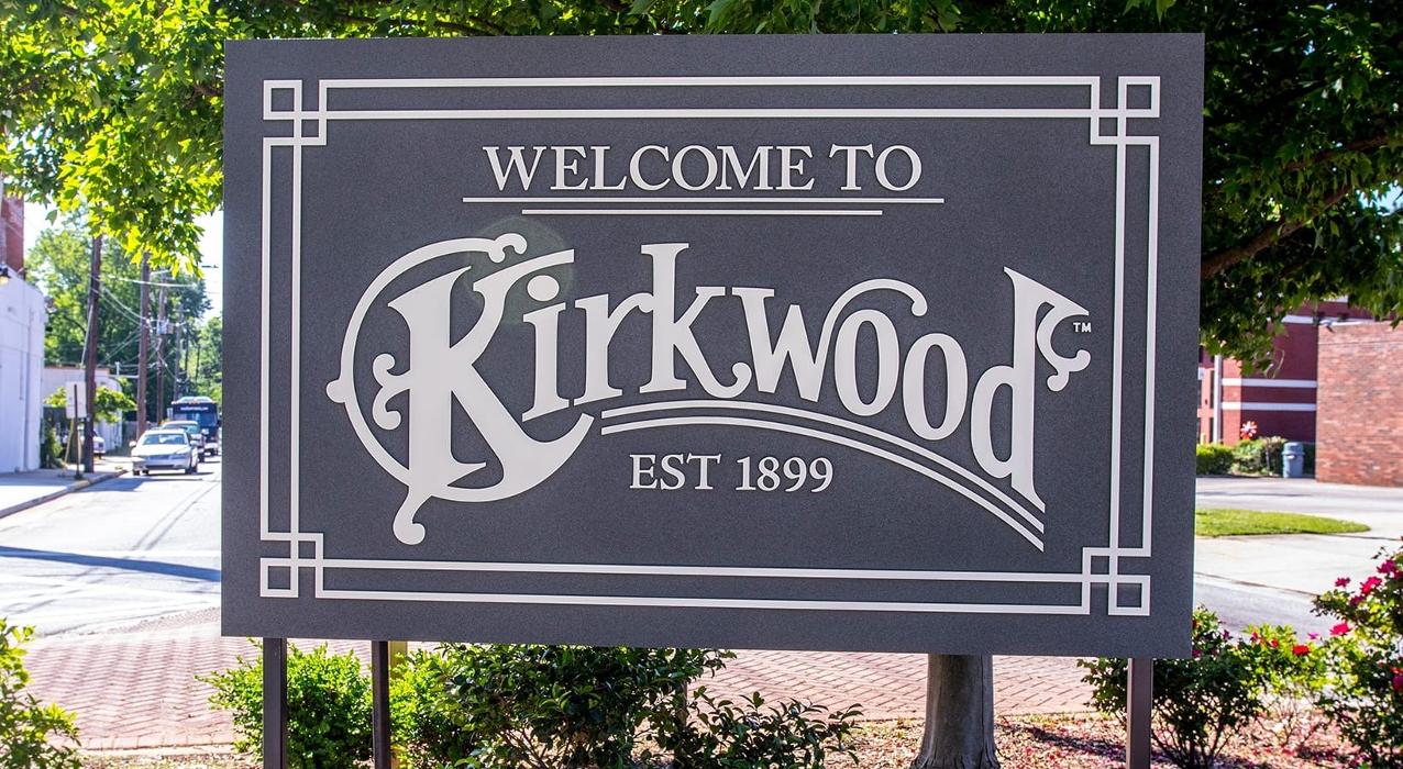 Broadstone Pullman Image