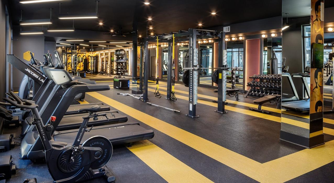 Broadstone Pullman Image