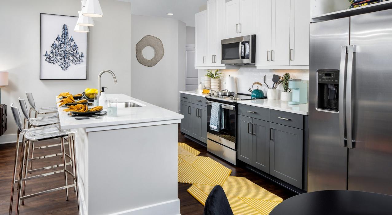 Broadstone Pullman Image