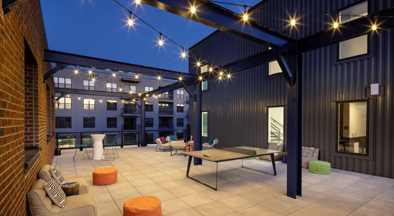 Broadstone Pullman Image