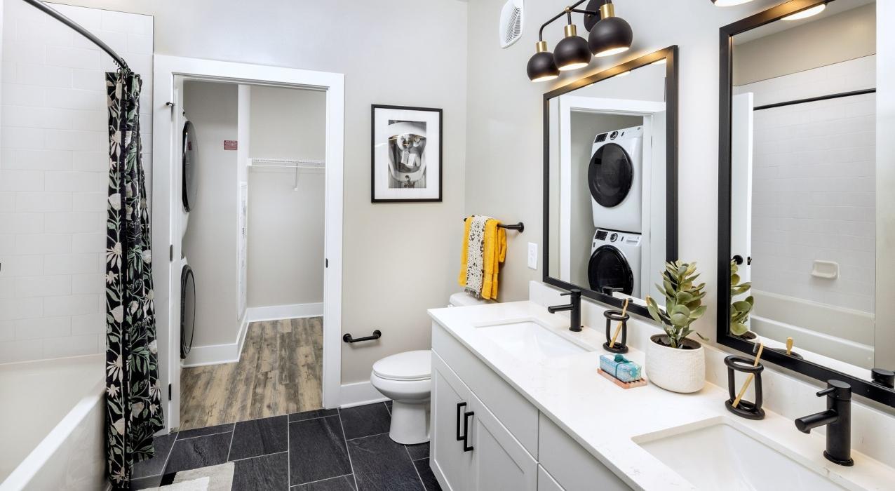 Broadstone Pullman Image