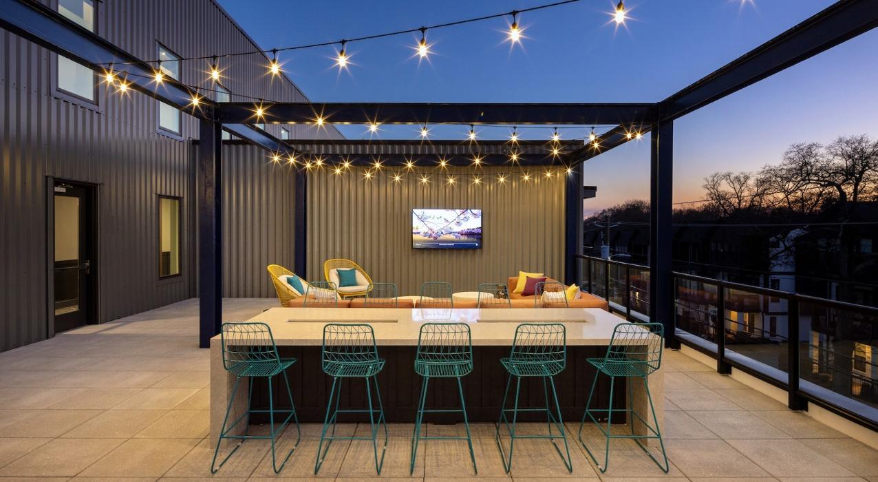 Broadstone Pullman Image