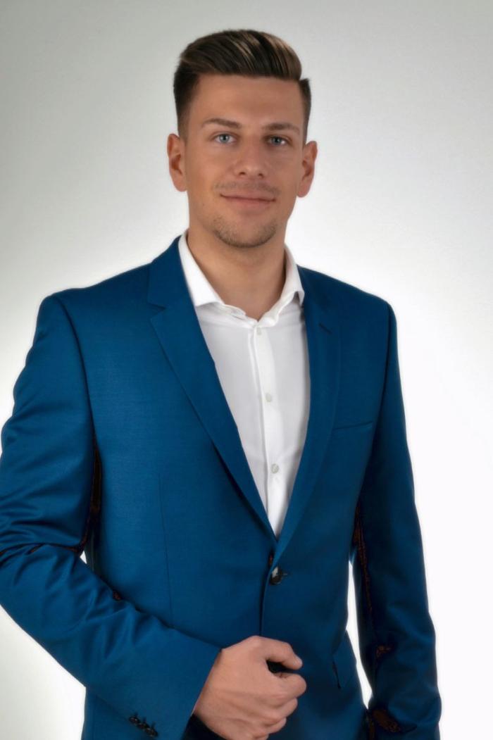 ERGO Versicherung Tom Weber, Bahnhofstraße in Sangerhausen