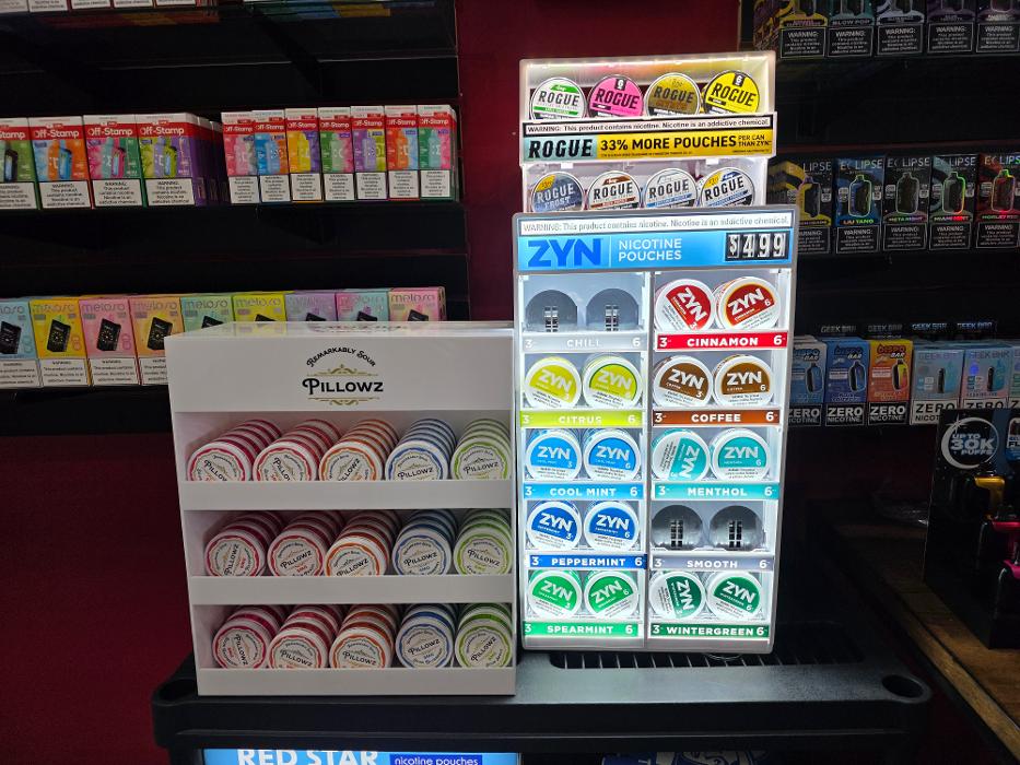 Red Star Vapor & CBD - Scottsdale, AZ
