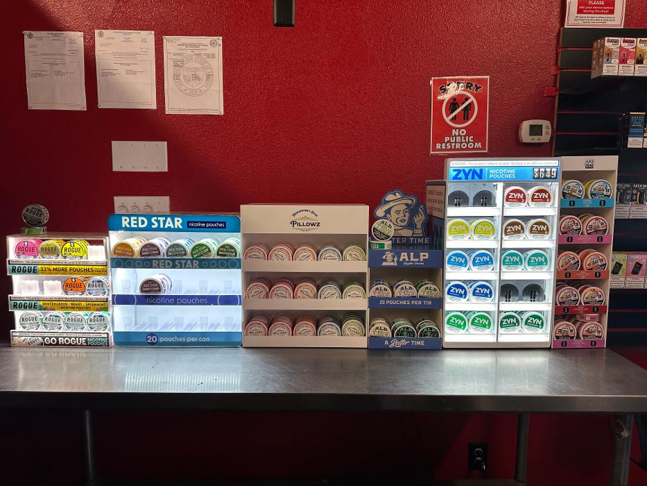 Red Star Vapor & CBD - Scottsdale, AZ