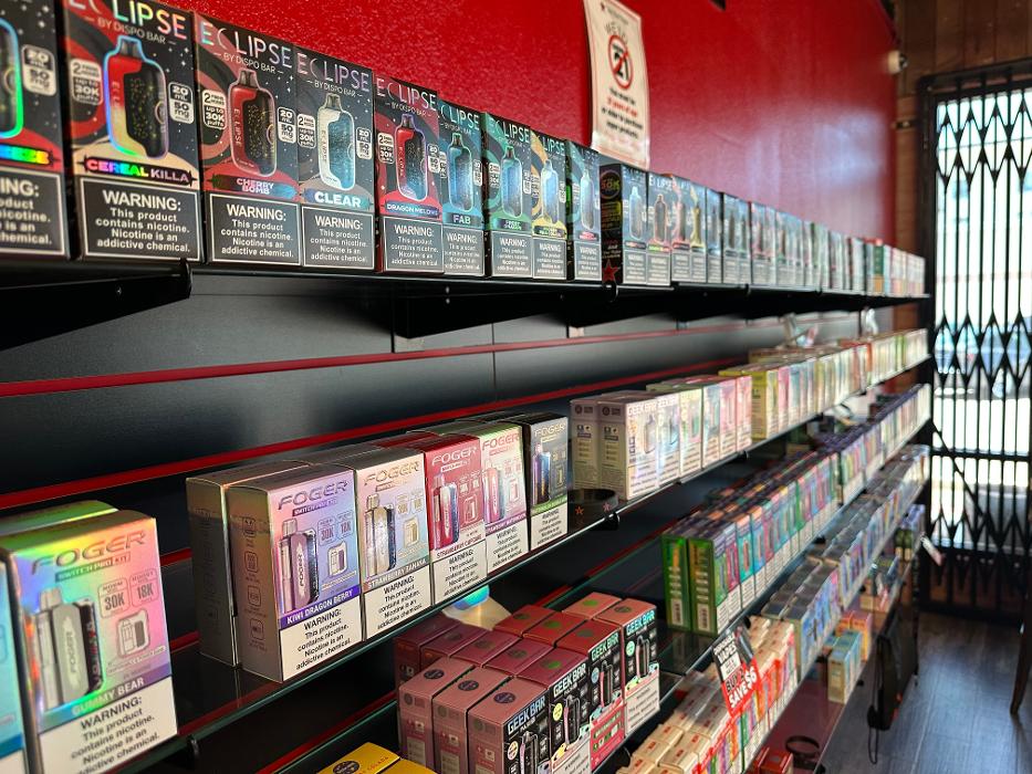 Red Star Vapor & CBD - Scottsdale, AZ