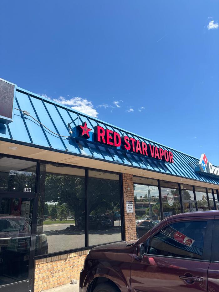 Red Star Vapor & Smoke