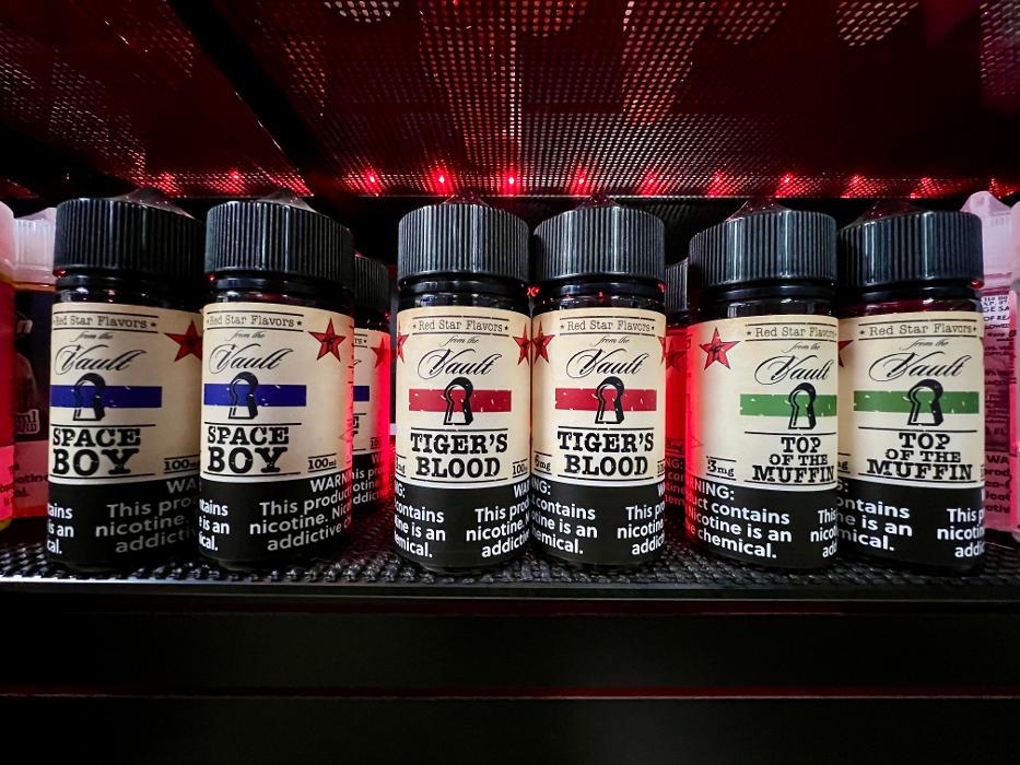 Red Star Vapor & CBD - Greeley, CO