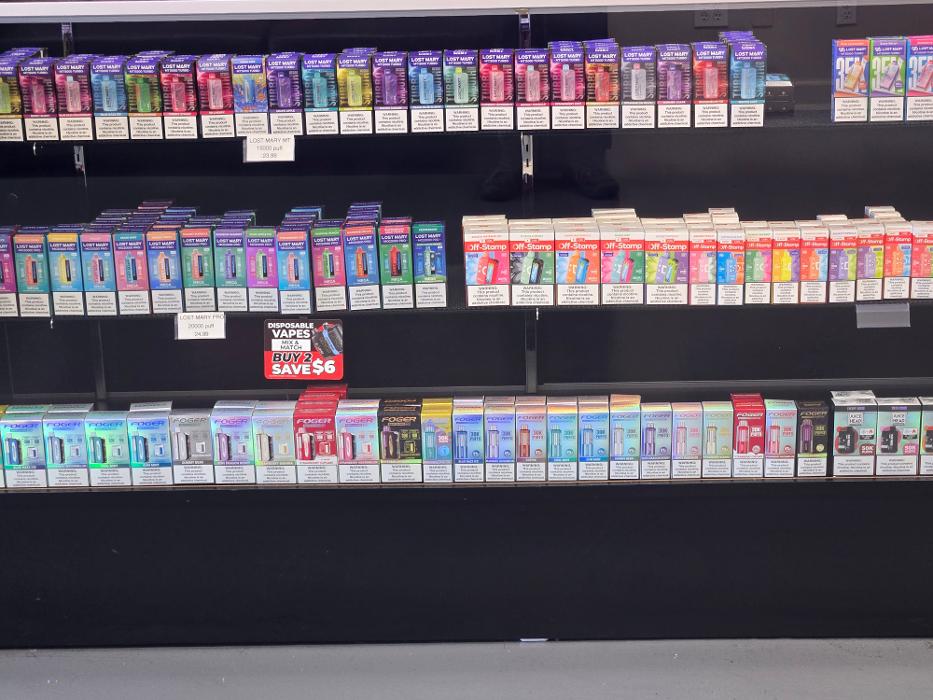 Red Star Vapor & CBD - Tucson, AZ