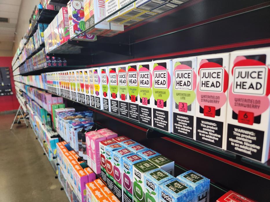 Red Star Vapor & CBD - Phoenix, AZ