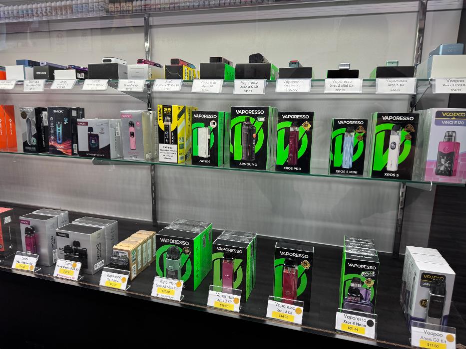 Red Star Vapor - Glendale, AZ