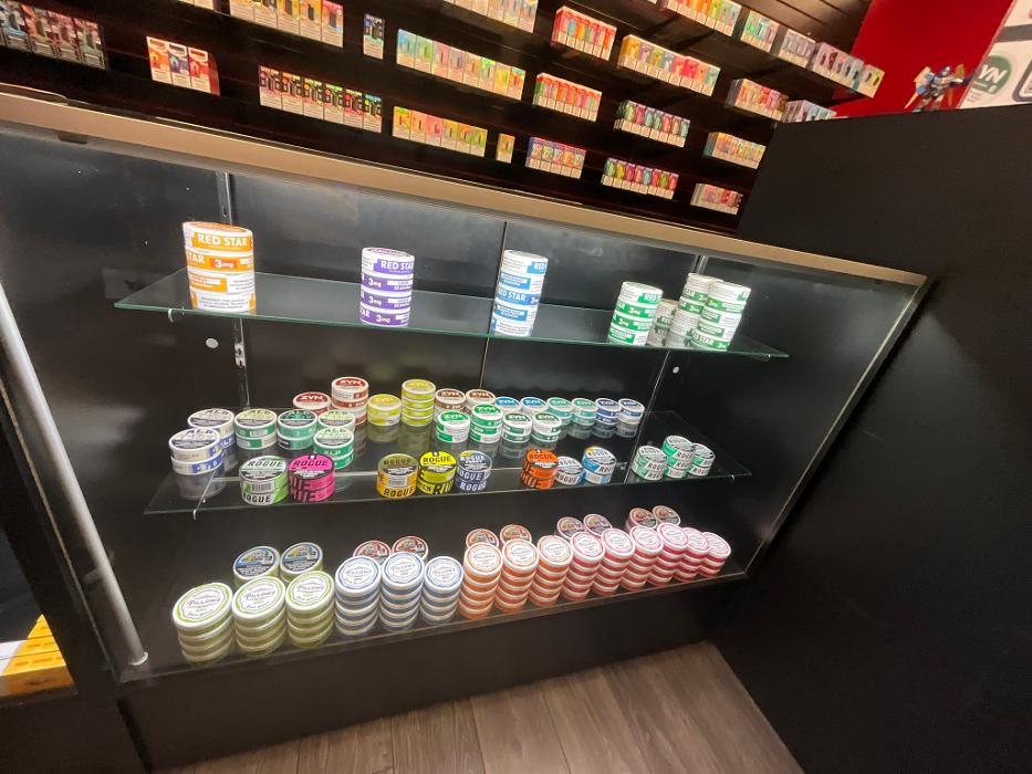 Red Star Vapor & CBD - Phoenix, AZ