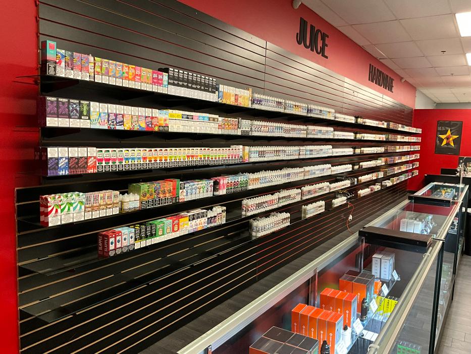 Red Star Vapor & CBD - Phoenix, AZ
