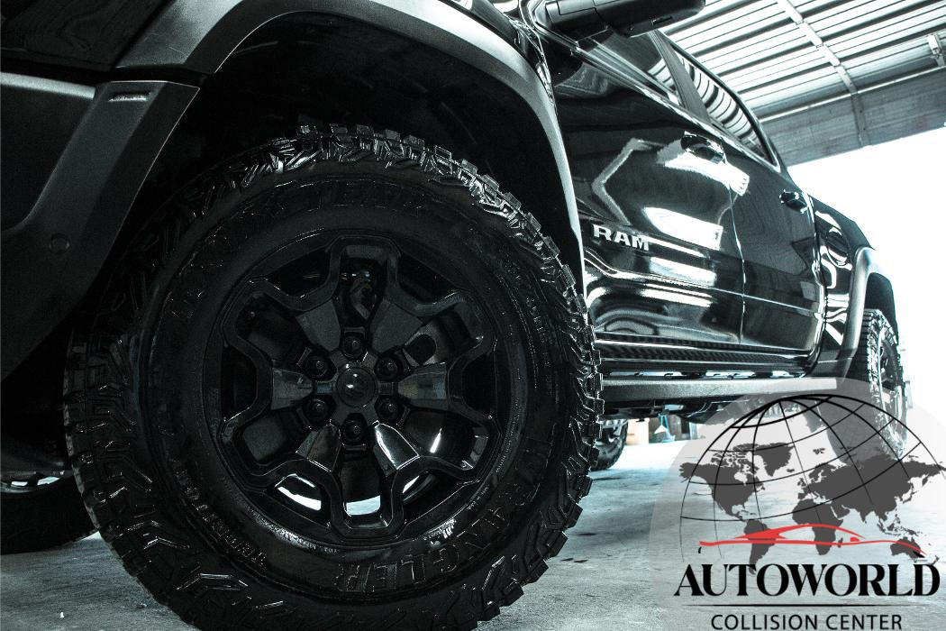 AUTOWORLD COLLISION CENTER - Houston, TX